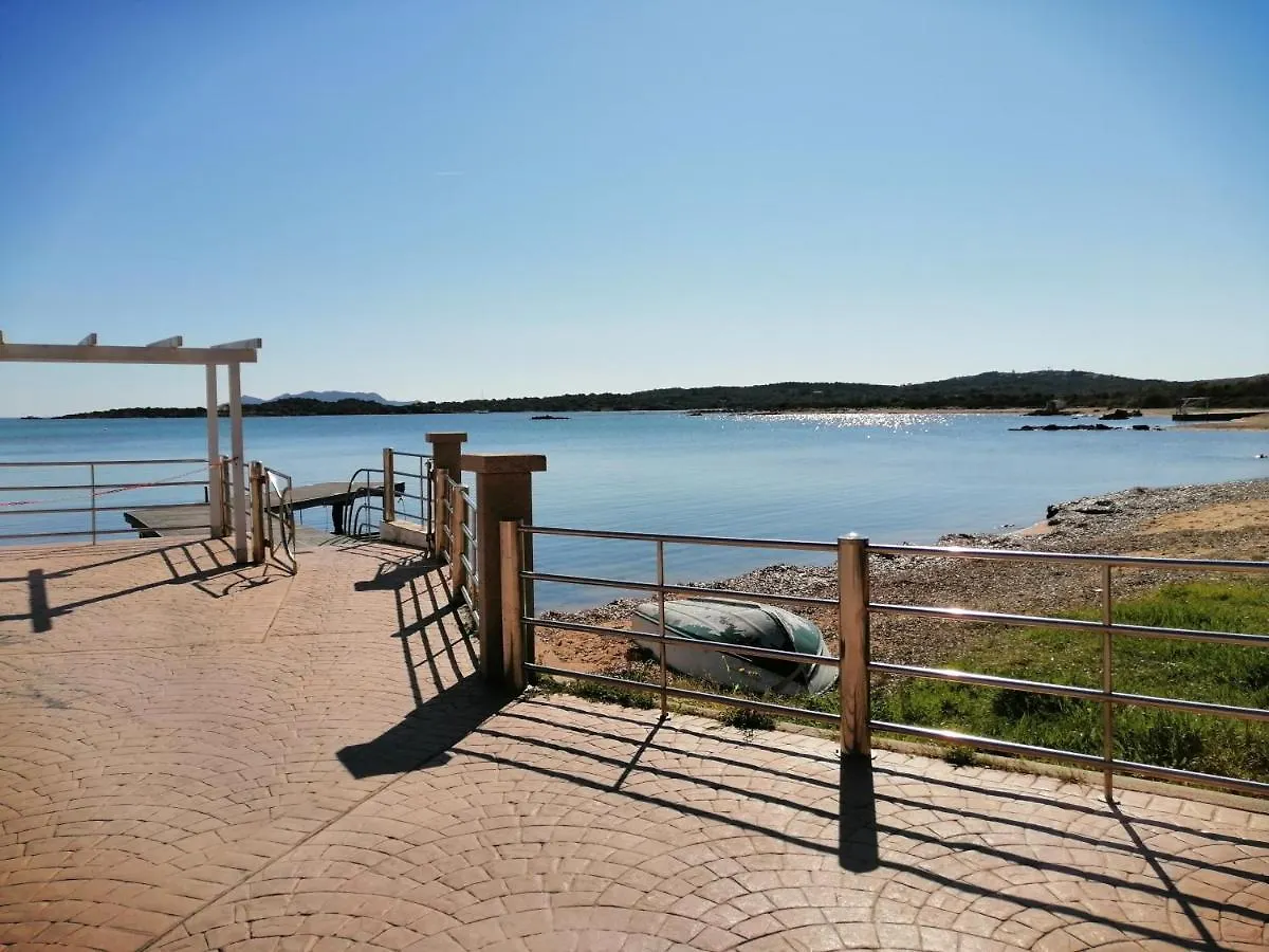 Aria Di Vacanza - Molara Loiri Porto San Paolo